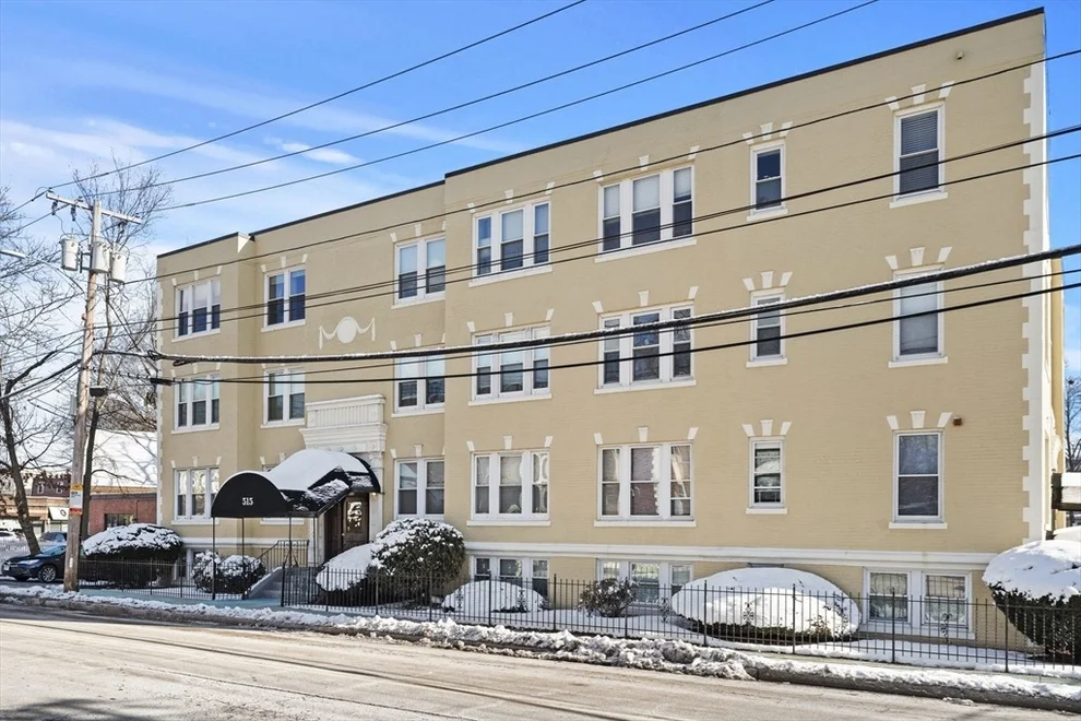 Unit for sale at 515 Pleasant St, Melrose, MA 02176