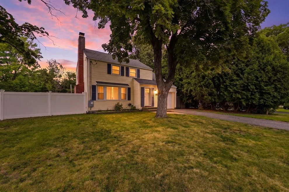 Unit for sale at 108 Fenway Dr, Springfield, MA 01109