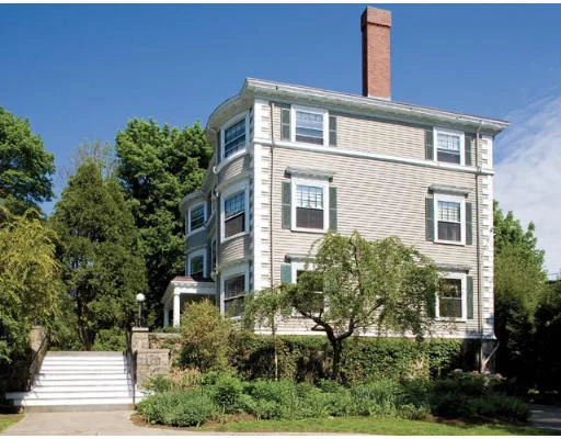 Unit for sale at 17 Hawthorn Road, Brookline, MA 02445