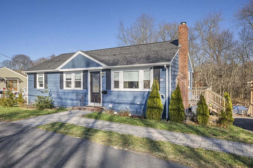Unit for sale at 163 Pearl St, Stoughton, MA 02072