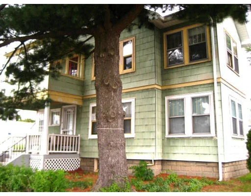 Unit for sale at 171-173 Waverley Ave, Watertown, MA 02472