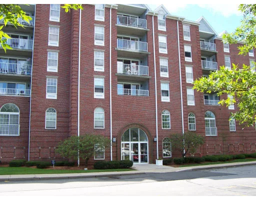 Unit for sale at 100 Boatswain, Chelsea, MA 02150