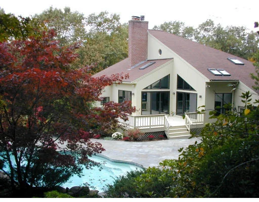 Unit for sale at 21 Oak Knoll Road, Carlisle, MA 01741