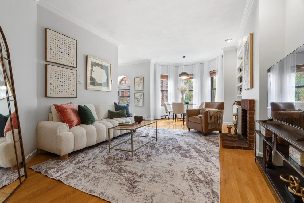 Unit for sale at 249 W Newton St, Boston, MA 02116