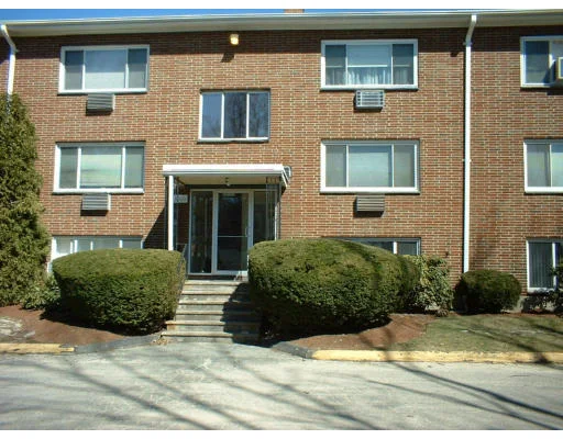 Unit for sale at 2 Albert Dr, Woburn, MA 01801