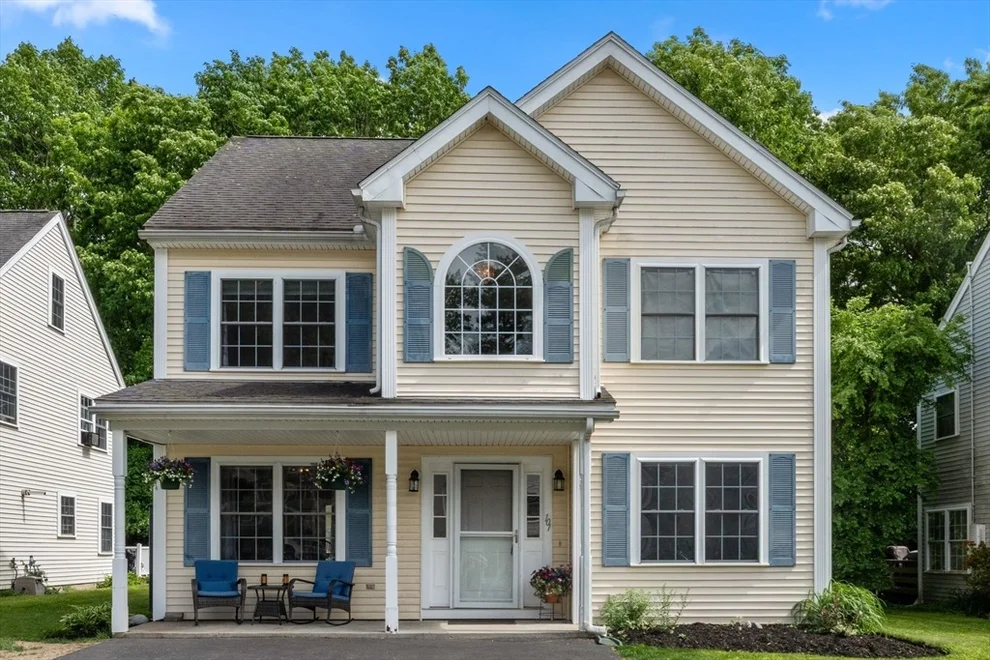 Unit for sale at 101 Orchard St, Tewksbury, MA 01876