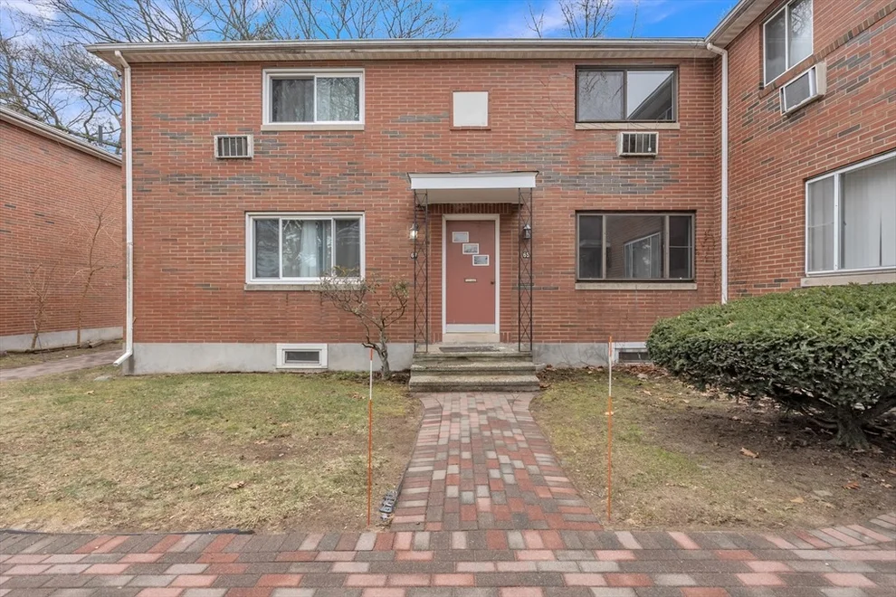Unit for sale at 65 Bishop Drive, Framingham, MA 01702