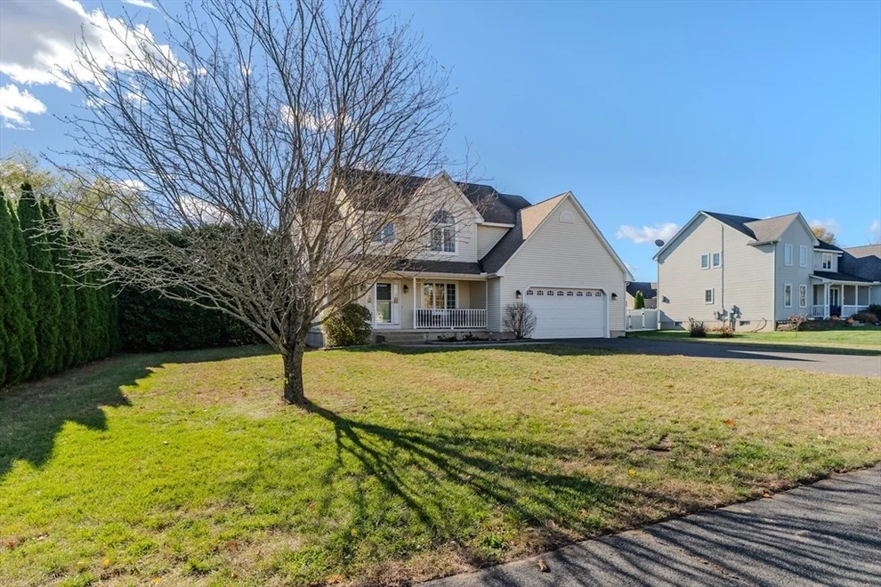 Unit for sale at 16 Bayberry Dr, Easthampton, MA 01027