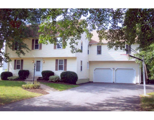 Unit for sale at 3 Mason Drive, Grafton, MA 01536