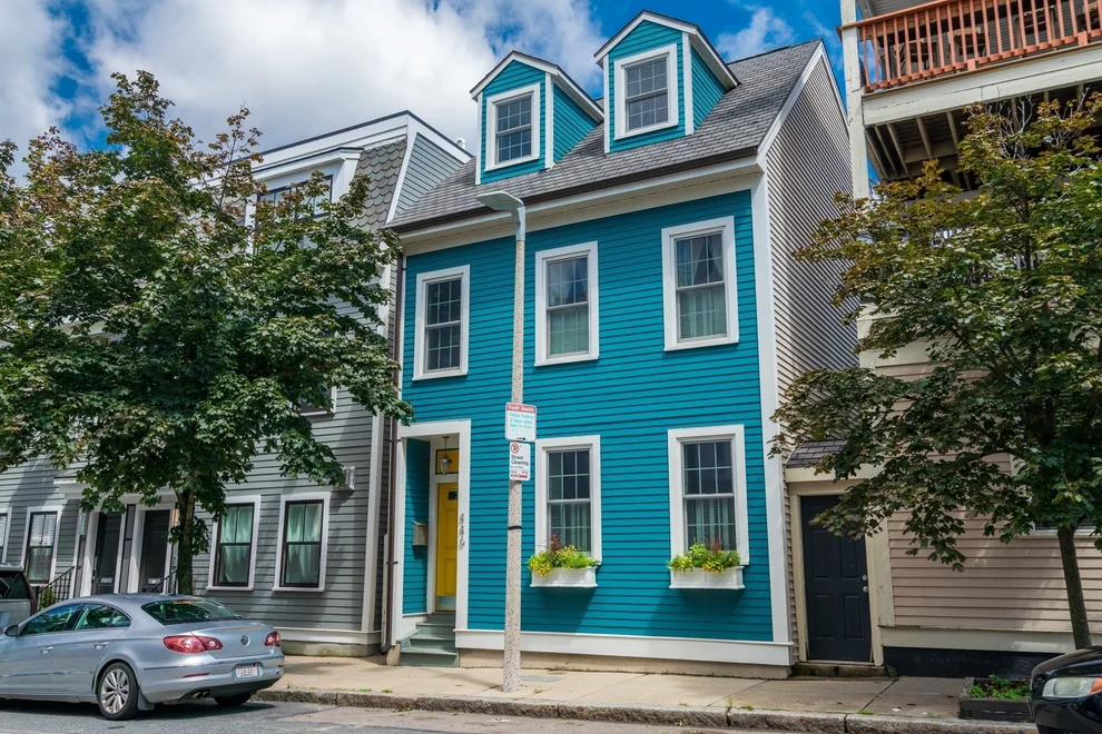 Unit for sale at 446 W 2nd, Boston, MA 02127