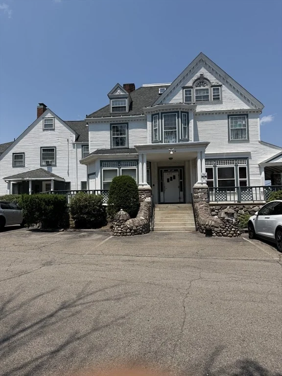 Unit for sale at 490 N Main St, Randolph, MA 02368