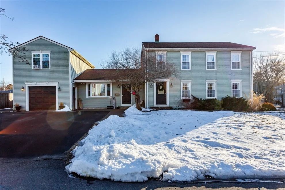 Unit for sale at 209 Denham Ave, Somerset, MA 02726