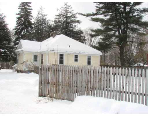 Unit for sale at 42 Boyden Rd, Holden, MA 01520
