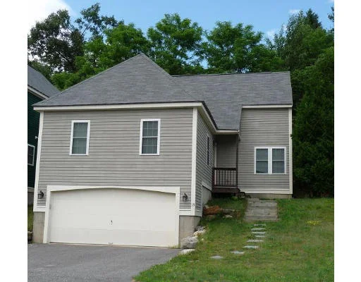 Unit for sale at 15 Valley View Court, Fitchburg, MA 01420