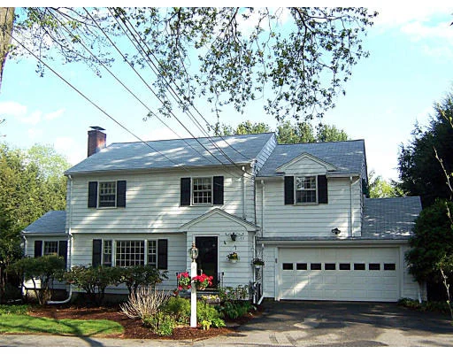 Unit for sale at 111 Adams St, Lexington, MA 02420