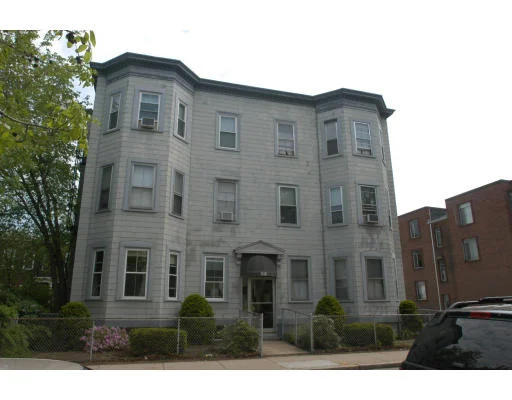 Unit for sale at 518 Putnam Avenue, Cambridge, MA 02139