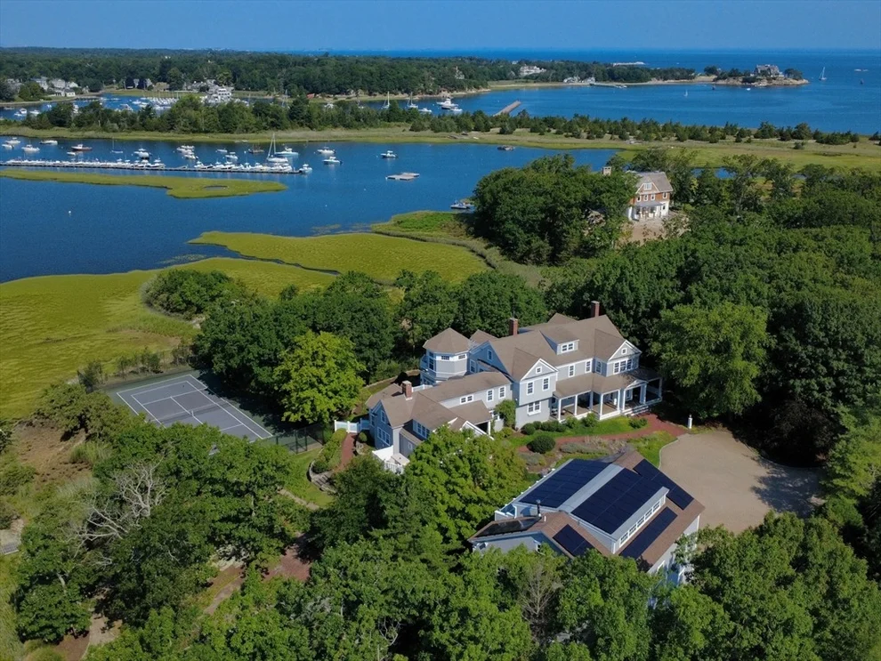 Unit for sale at 1-R Baileys Island Rd, Scituate, MA 02066