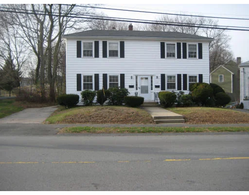 Unit for sale at 115 Hillside Ave, Needham, MA 02494