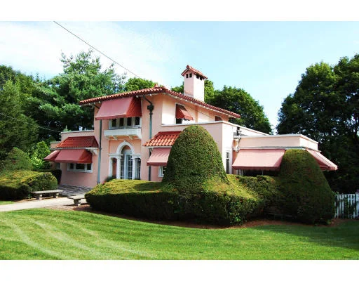 Unit for sale at 346 Highland Avenue, Quincy, MA 02170