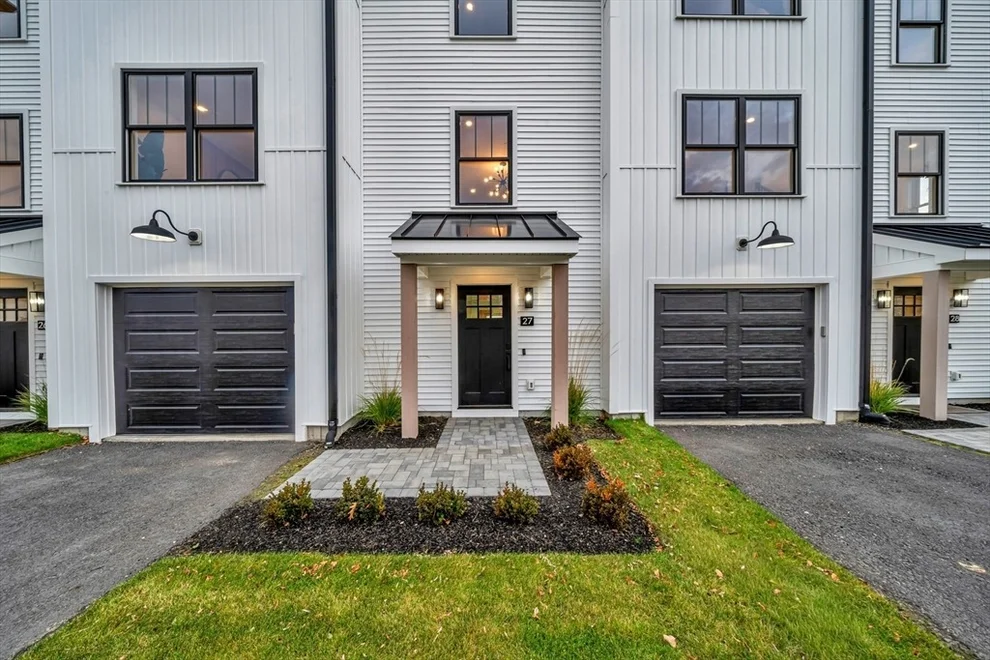 Unit for sale at 22 Birch Brook Landing, Lynn, MA 01905