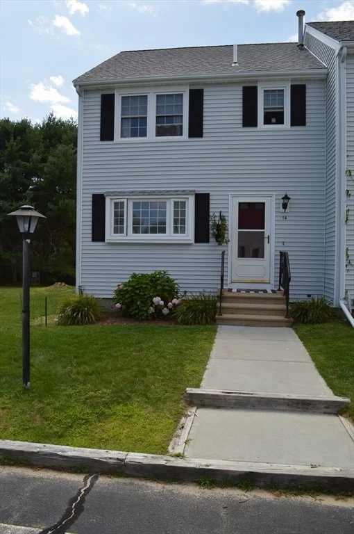 Unit for sale at 2697 Cranberry Hwy, Wareham, MA 02571