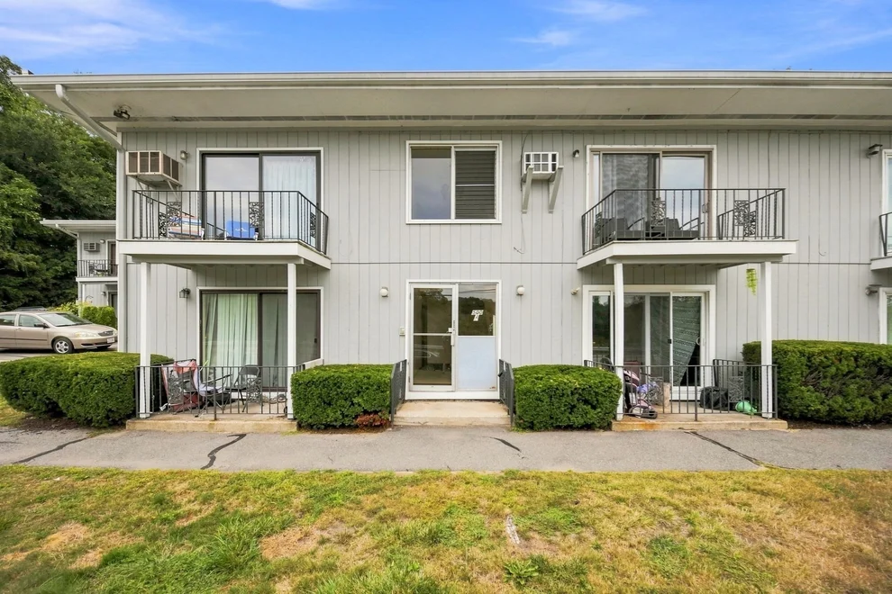 Unit for sale at 500 Water St, Haverhill, MA 01830