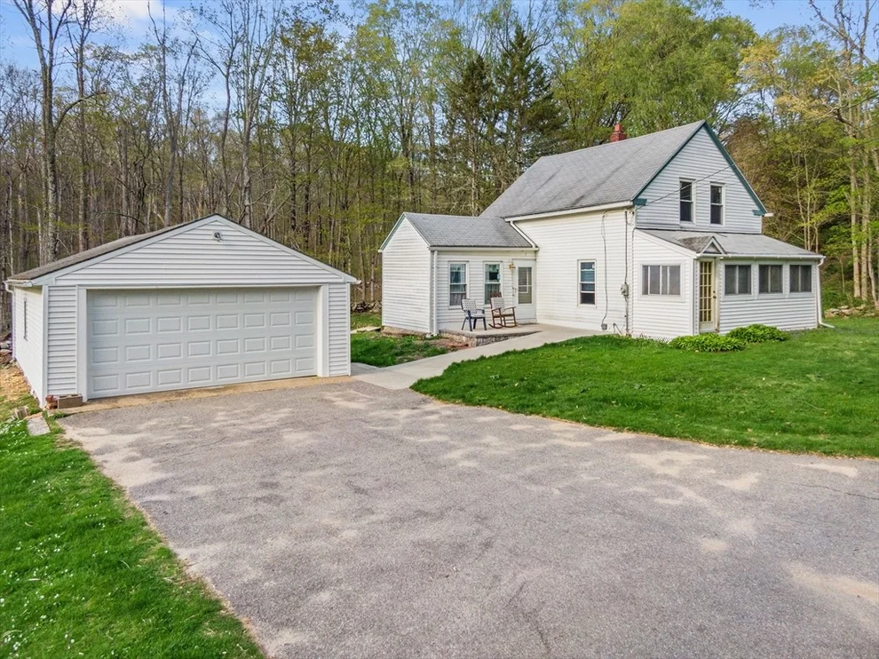 Unit for sale at 44 Bates St, North Brookfield, MA 01535
