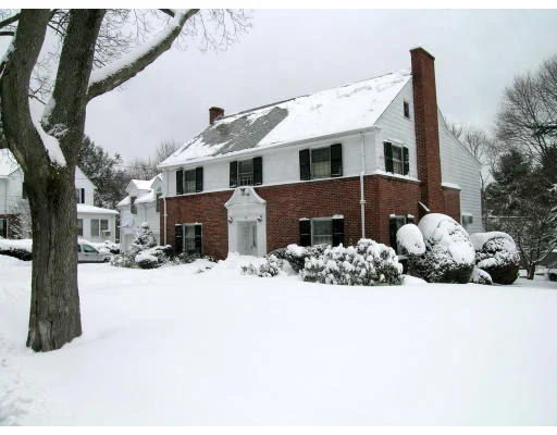 Unit for sale at 149 Dorset Rd, Newton, MA 02468