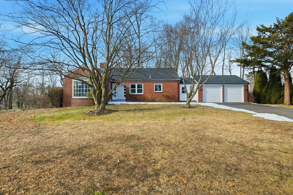 Unit for sale at 259 Ohio Ave, West Springfield, MA 01089