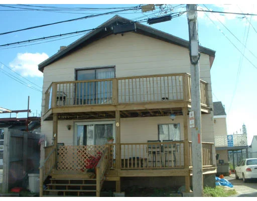Unit for sale at 6 Johnson Avenue, Hampton, NH 03842