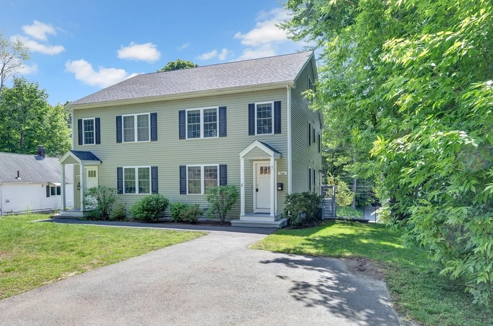 Unit for sale at 5 Allen Street, Woburn, MA 01801