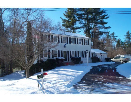 Unit for sale at 5 Cutler Street, Hopedale, MA 01747