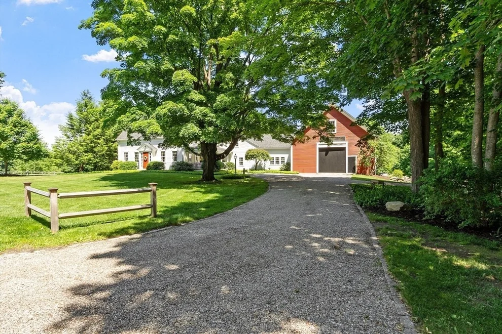 Unit for sale at 827 Hill Rd, Boxborough, MA 01719