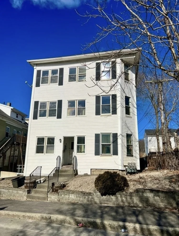 2 Esther Street