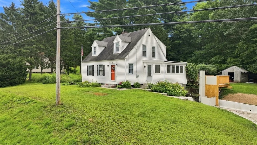 Unit for sale at 219 Old Warren Rd, Palmer, MA 01069
