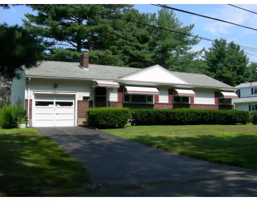 Unit for sale at 77 Oakcrest Drive, Framingham, MA 01701