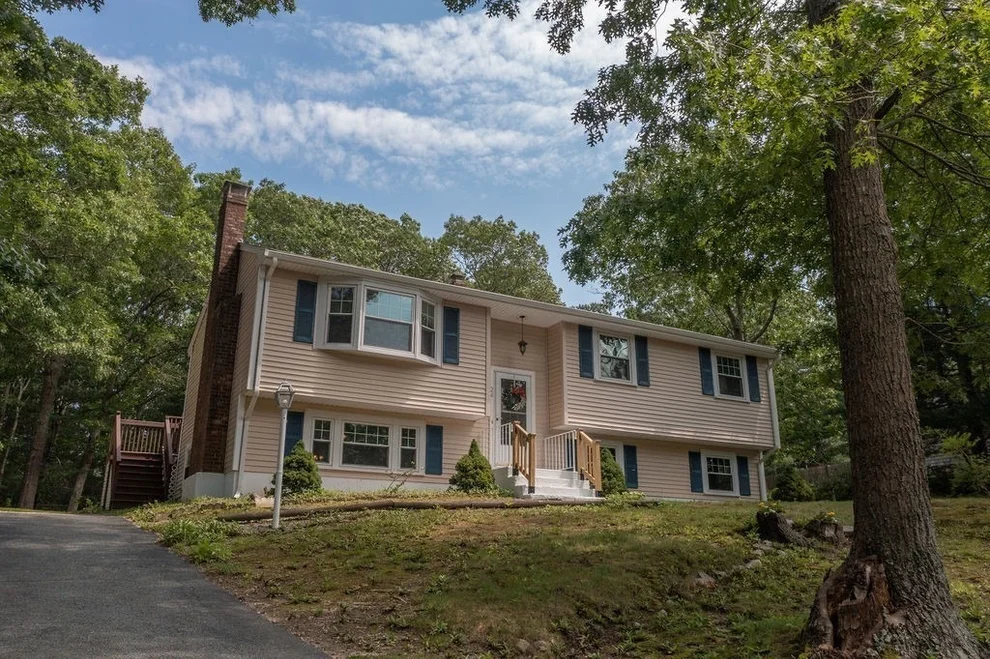 Unit for sale at 24 Lantern Ln, Plymouth, MA 02360