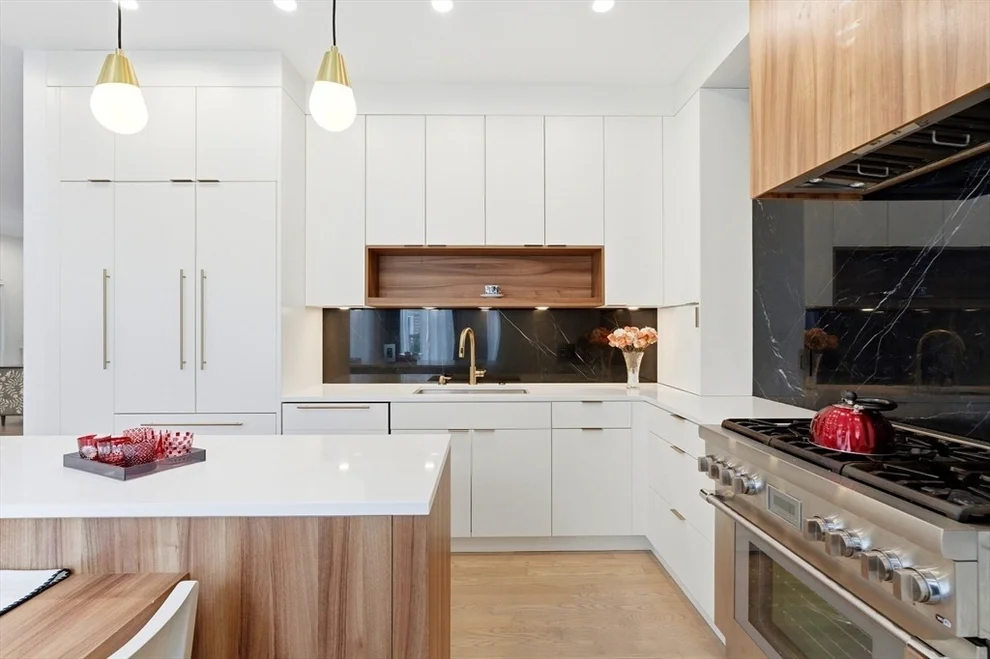 Unit for sale at 70 Walker St, Newton, MA 02460