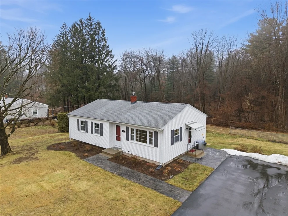 Unit for sale at 22 Fairhaven Dr, East Longmeadow, MA 01028