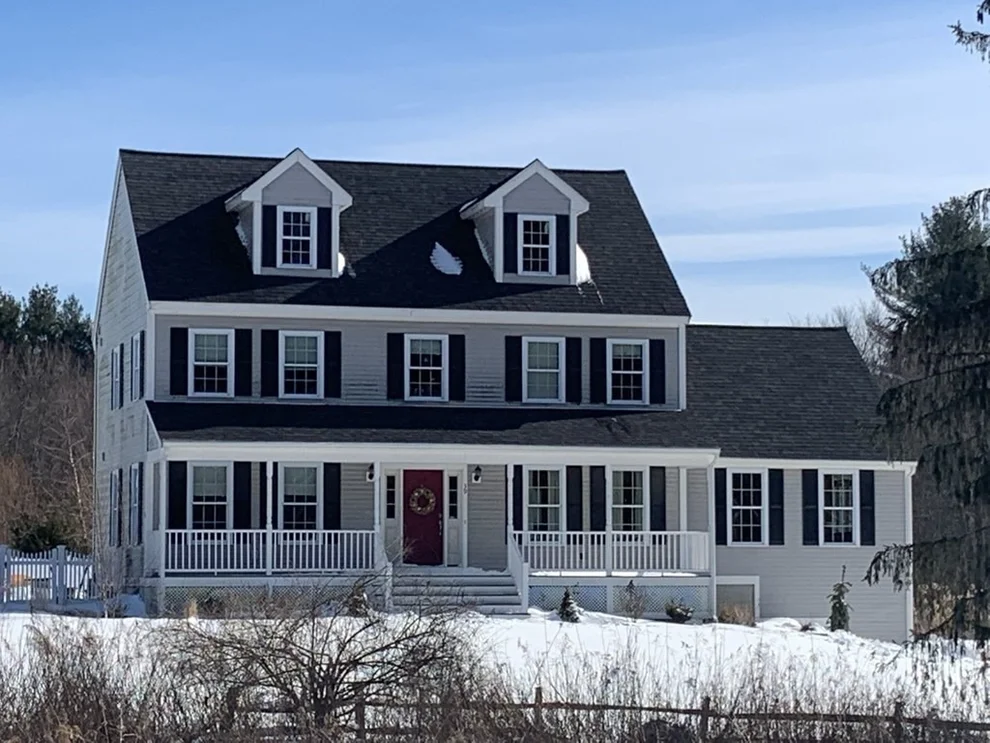Unit for sale at 39 Haverhill St, North Reading, MA 01864
