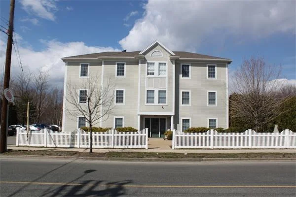 Unit for sale at 234 Water Street, Wakefield, MA 01880