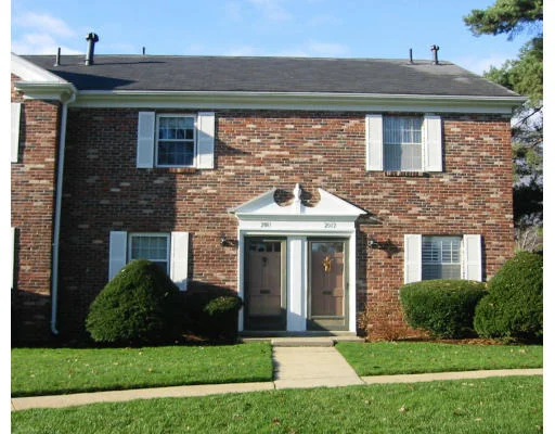 Unit for sale at 2011 Windsor Dr, Framingham, MA 01701