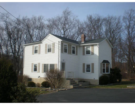 Unit for sale at 4 Hillside Ave, Milford, MA 01757