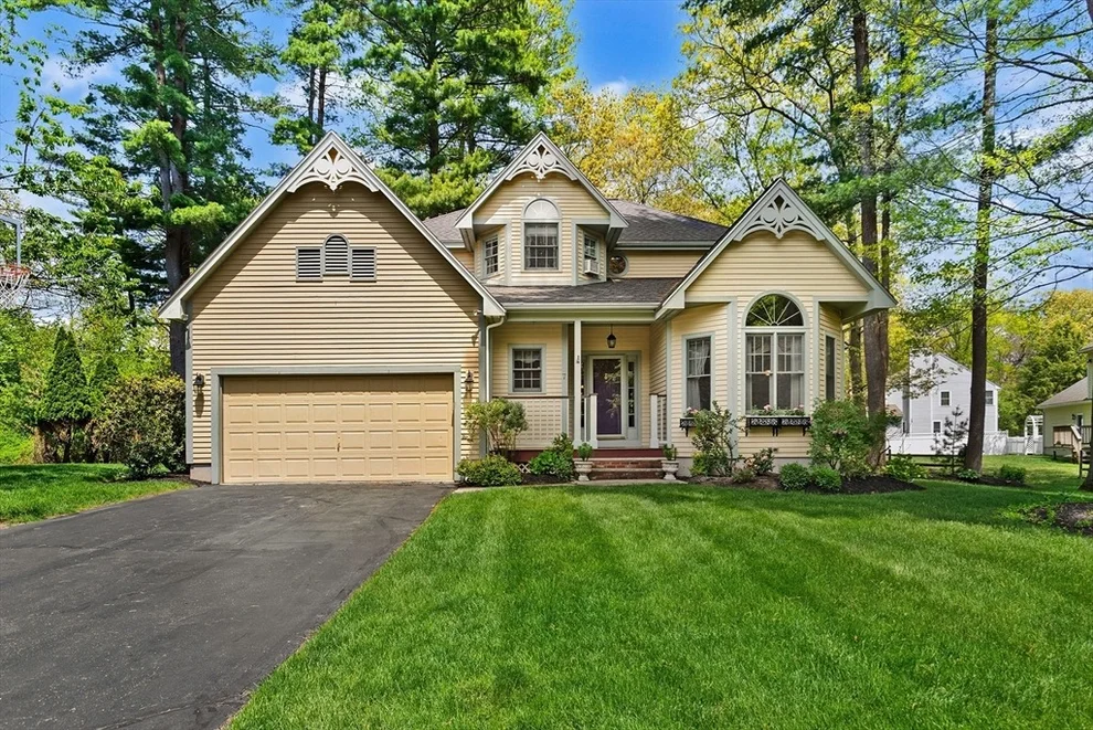 Unit for sale at 7 Shannon Lane, Beverly, MA 01915