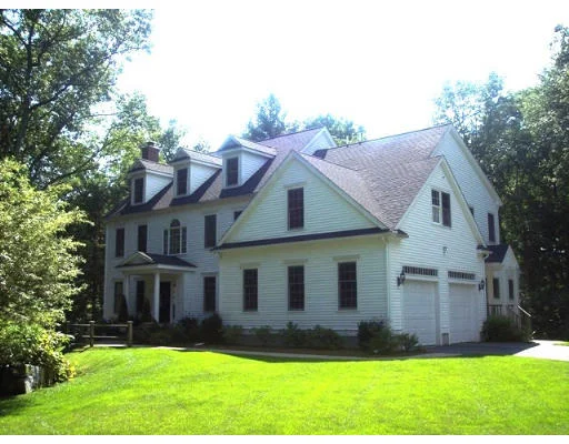 Unit for sale at 5 Moccasin Path, Natick, MA 01760