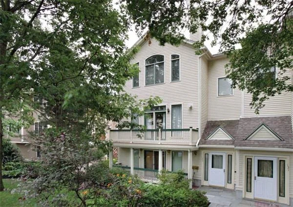 Unit for sale at 133 Hyde St, Newton, MA 02461