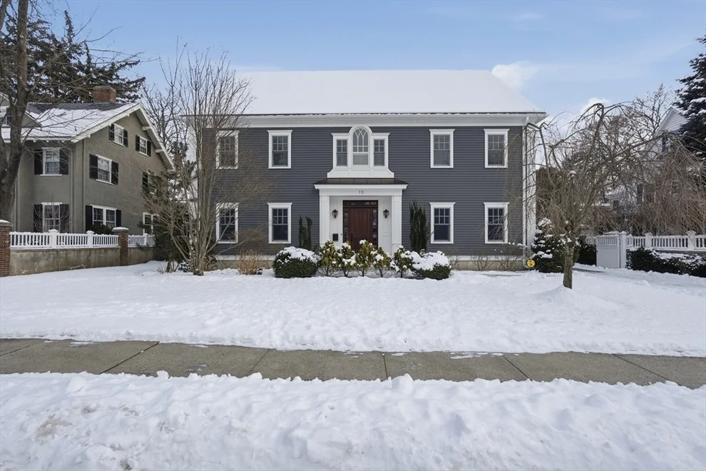Unit for sale at 10 Sheffield West, Winchester, MA 01890