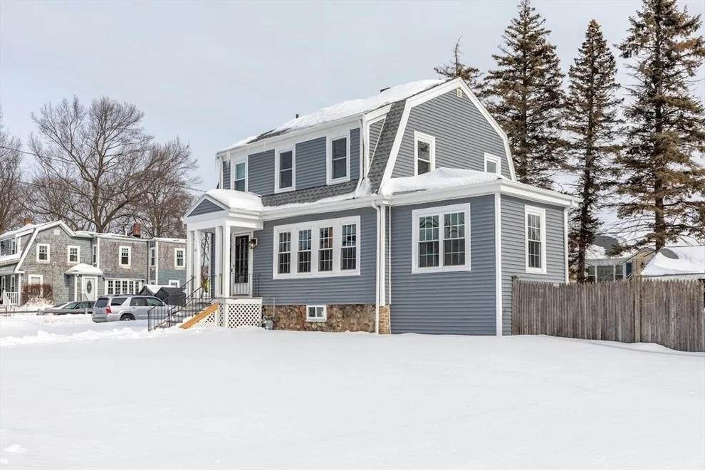 Unit for sale at 50 Cleveland Ave, Braintree, MA 02184