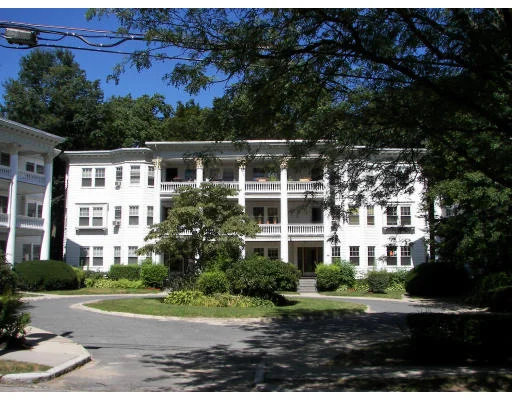 Unit for sale at 144 Middlesex Rd, Newton, MA 02467