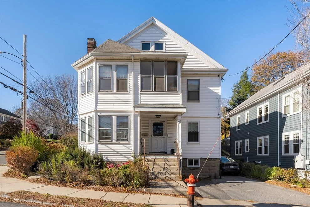 Unit for sale at 39 Newport St, Arlington, MA 02476